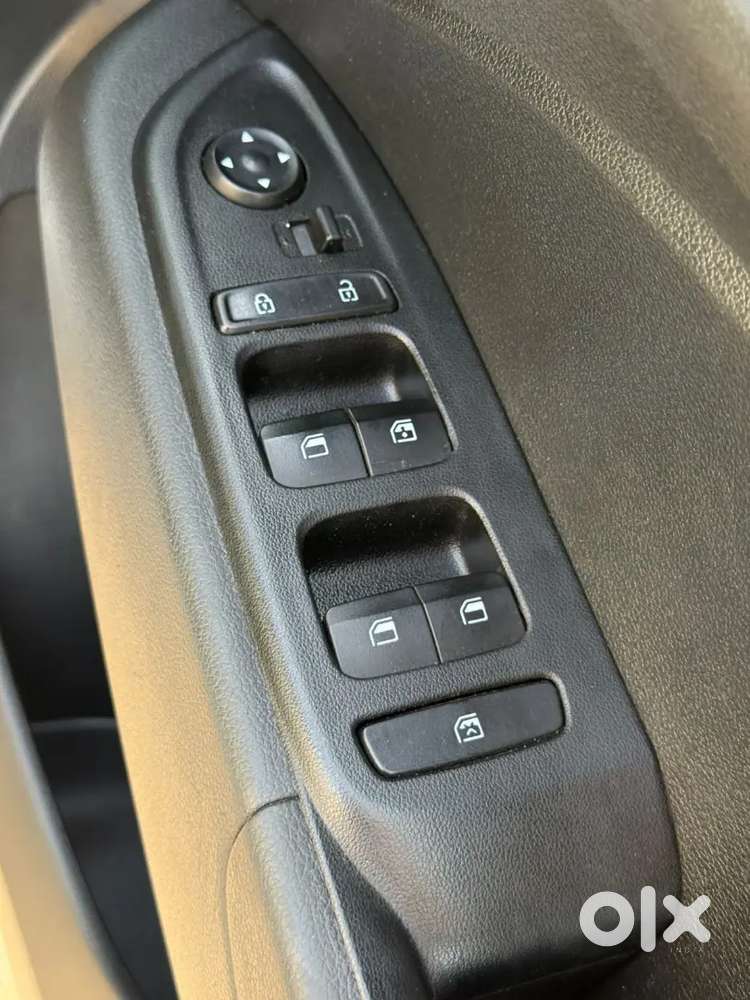 Hyundai Venue 2019 Cng