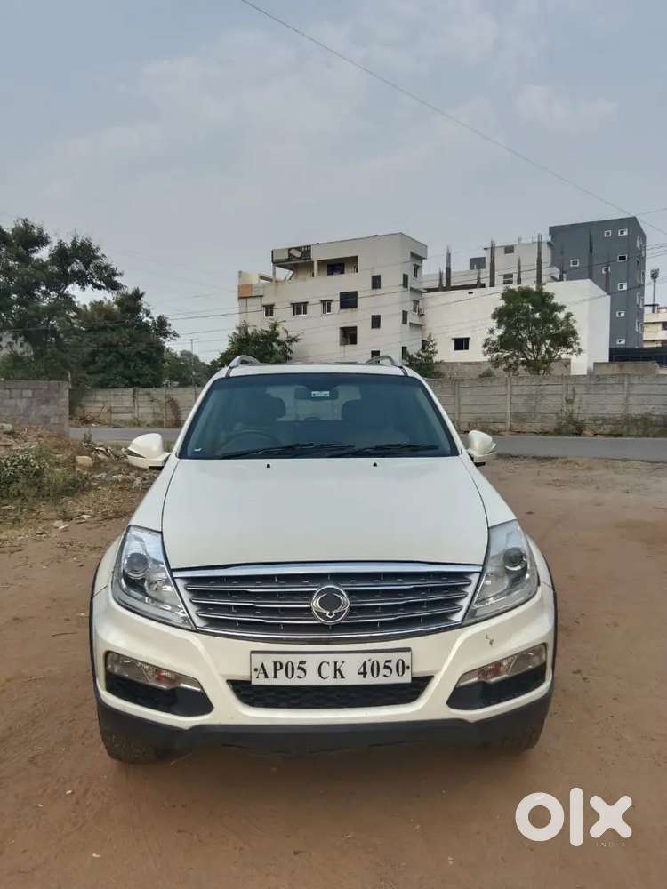Ssangyong Rexton 2013 Diesel 102000 Km Driven