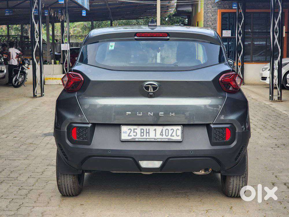 Tata Punch 1.2 Revotron Adventure Rhythm Pack Mt, 2025, Petrol