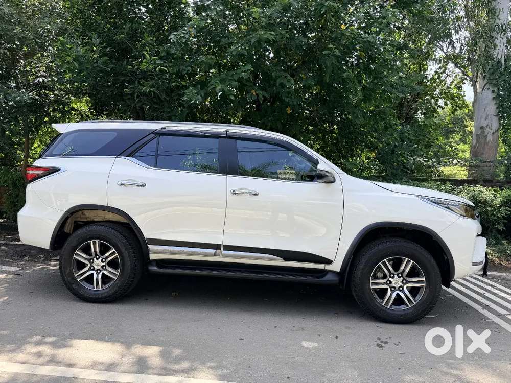 Toyota Fortuner 2023 Diesel Automatic