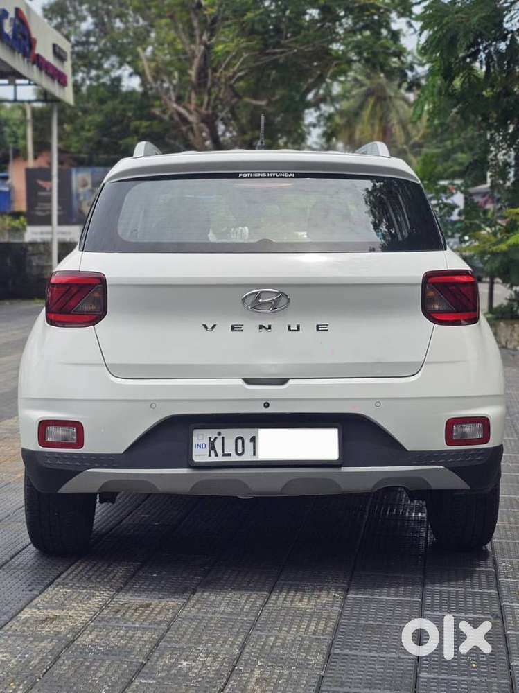 Hyundai Venue S 1.2 Petrol, 2019, Petrol
