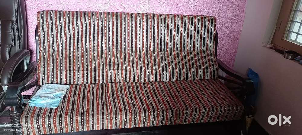 Sofa set 3 seaters and two individual chairs