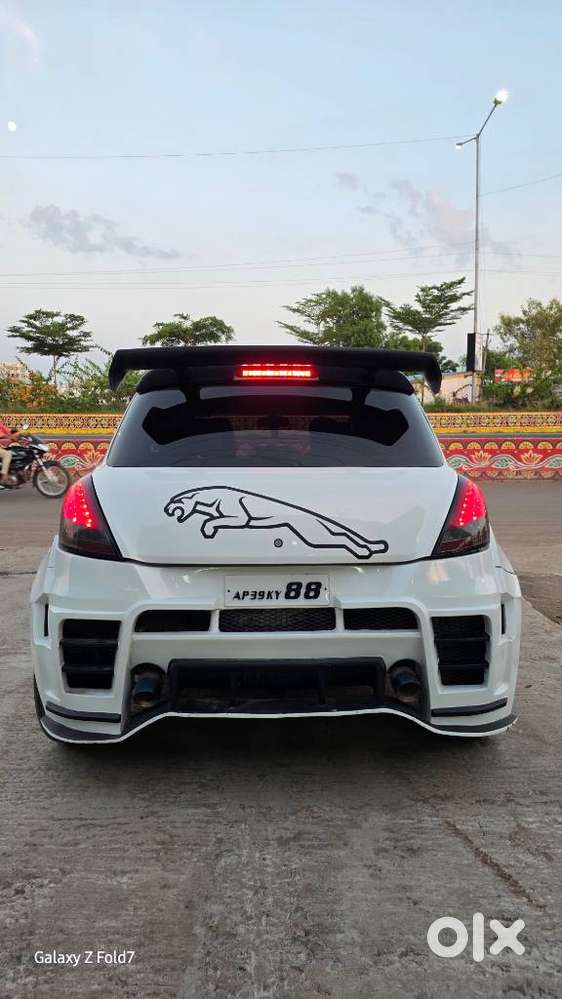 Maruti Suzuki Swift 1.2 Vxi Deca Limited Edition, 2015, Petrol