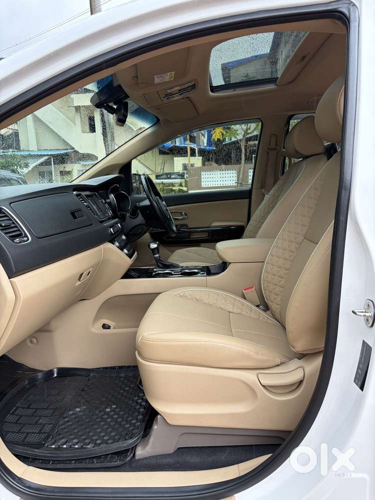 Kia Carnival Limousine Plus 7 Str, 2022, Diesel
