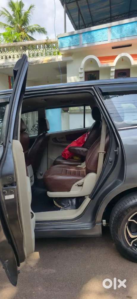 Toyota Innova 2.5 Diesel 2010