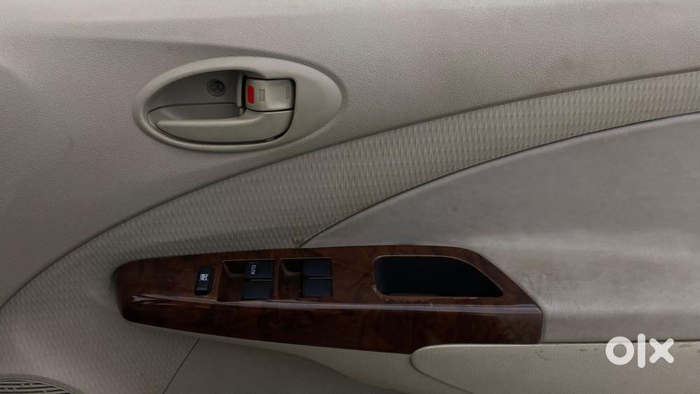 Toyota Etios 2013-2014 V, 2013, Petrol