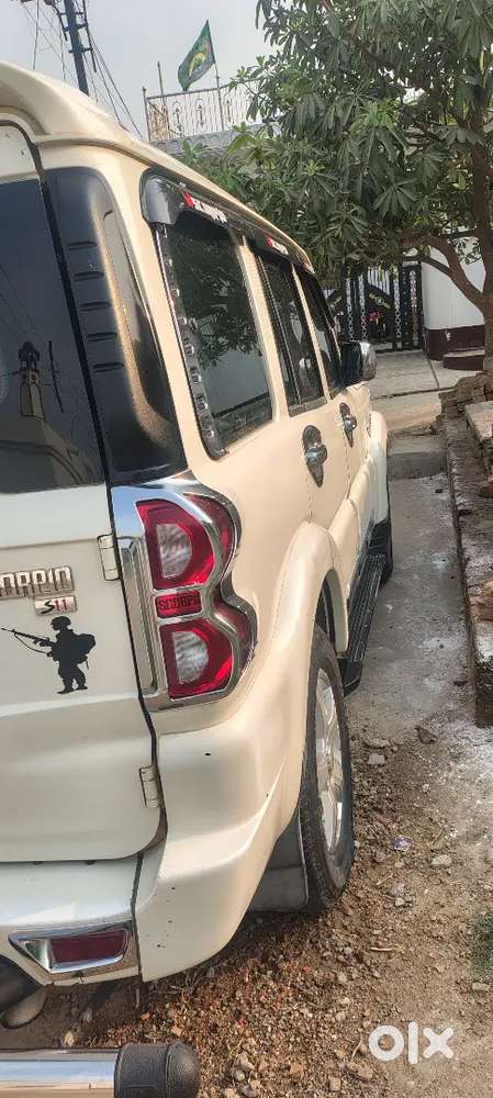 Mahindra Scorpio S6+ Convert Into S11