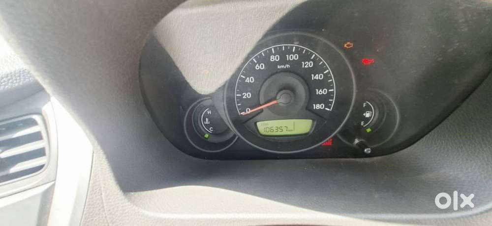 Hyundai Eon Era, 2015, Petrol