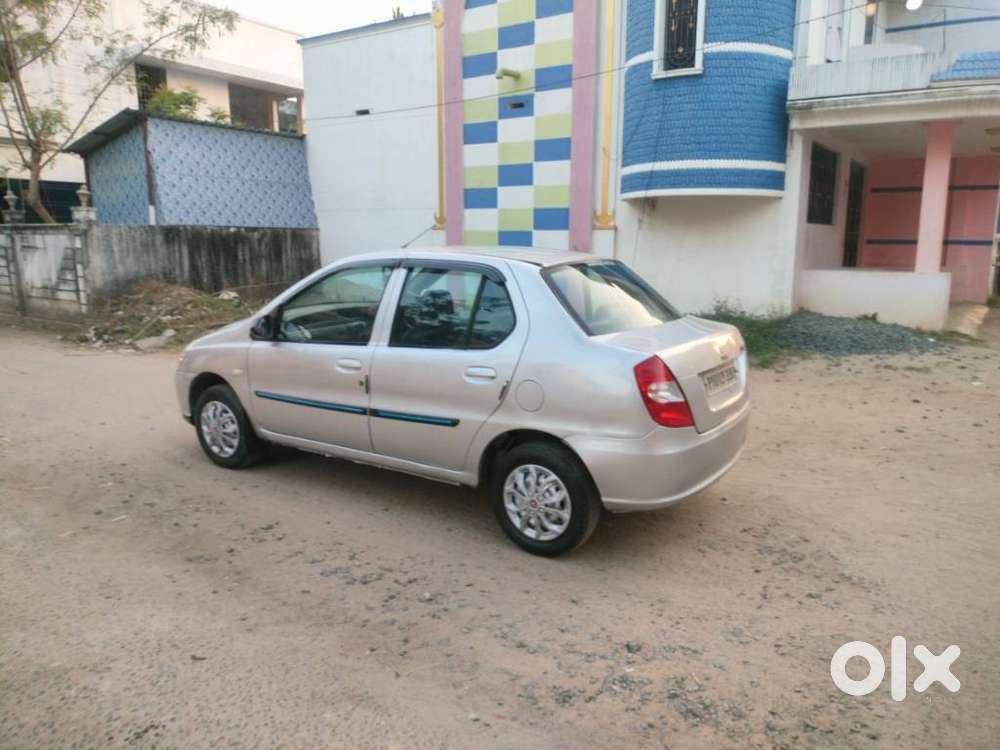 Tata Indigo Ecs Ecs Ls Tdi, 2017