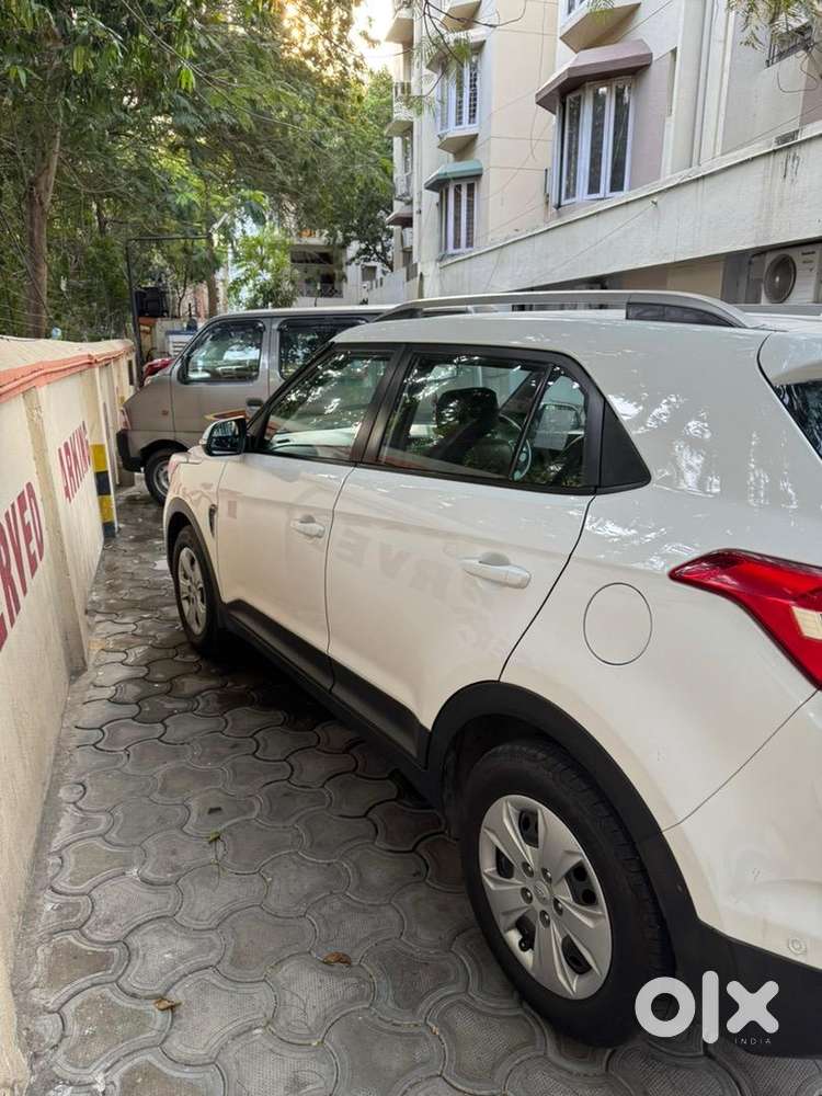 Hyundai Creta 1.6 E Vtvt -like New Condition
