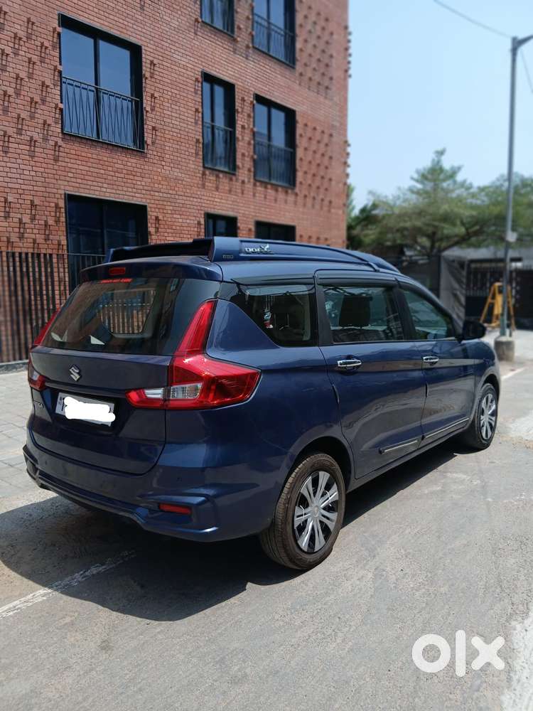 Maruti Suzuki Ertiga 2022-2023 Vxi Cng, 2022, Cng & Hybrids