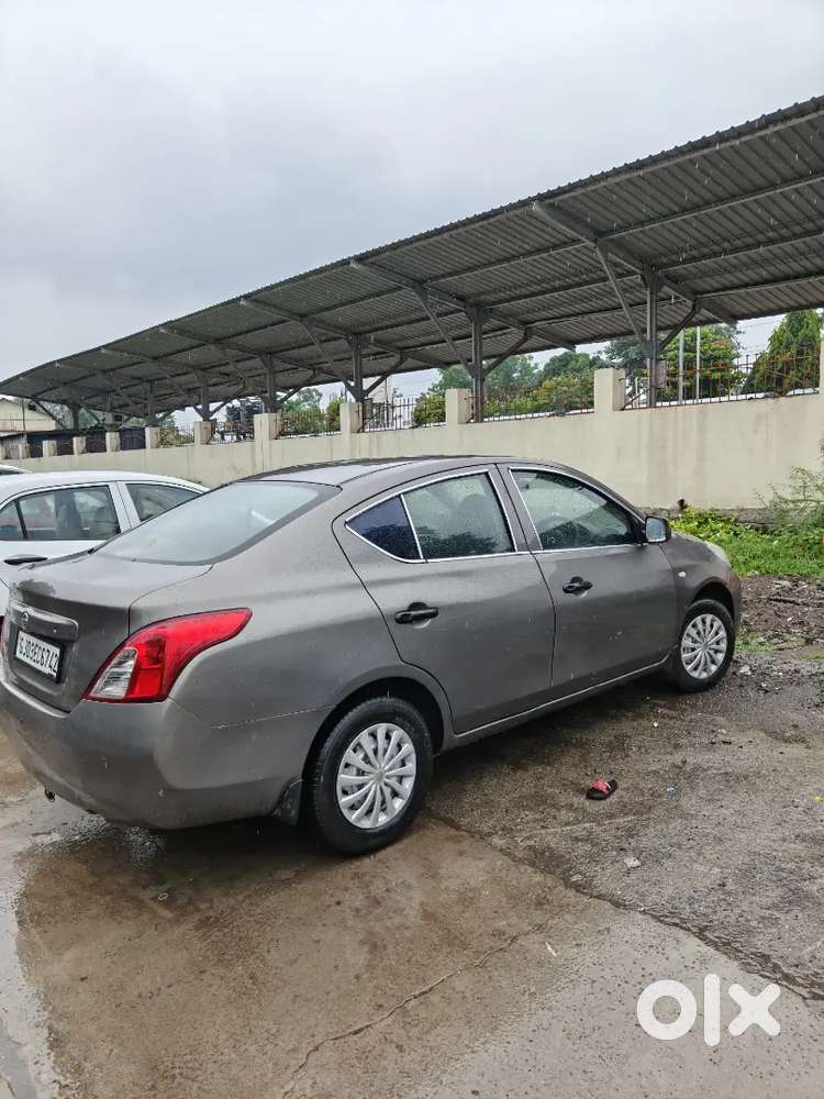 Nissan Sunny 2012 Petrol Good Condition +cng Sikon