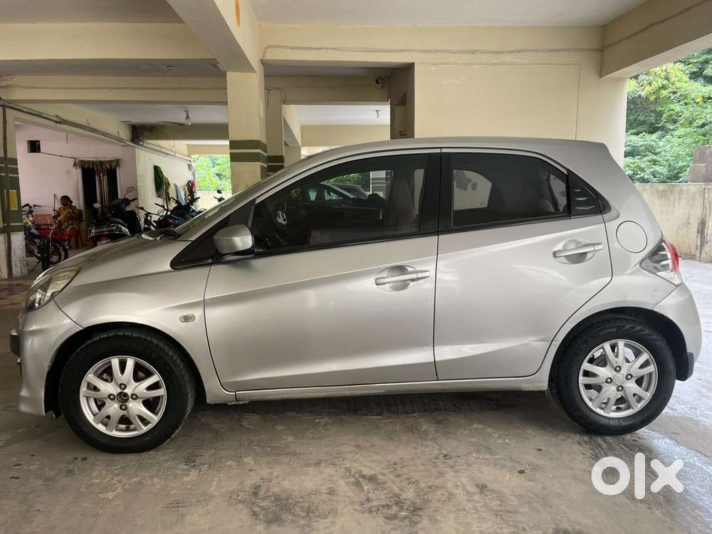Honda Brio V Automatic, 2012, Petrol