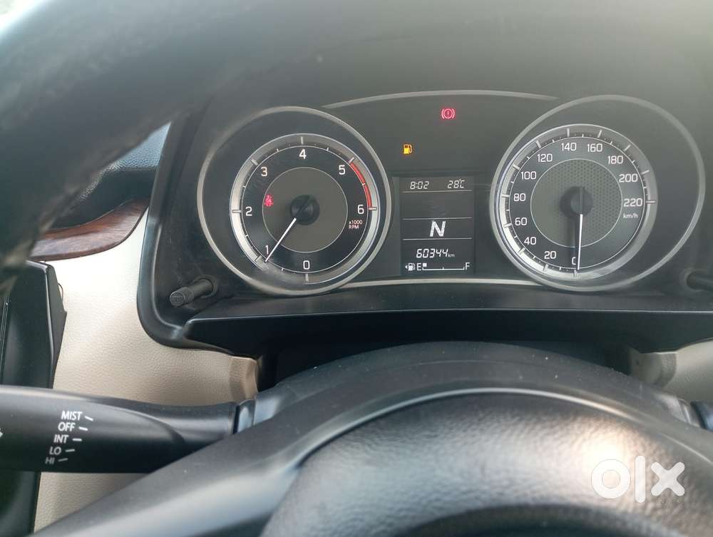 Maruti Suzuki Swift Dzire Amt Vdi, 2017, Diesel