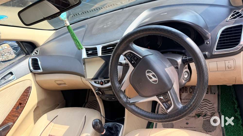 Hyundai Fluidic Verna 2012
