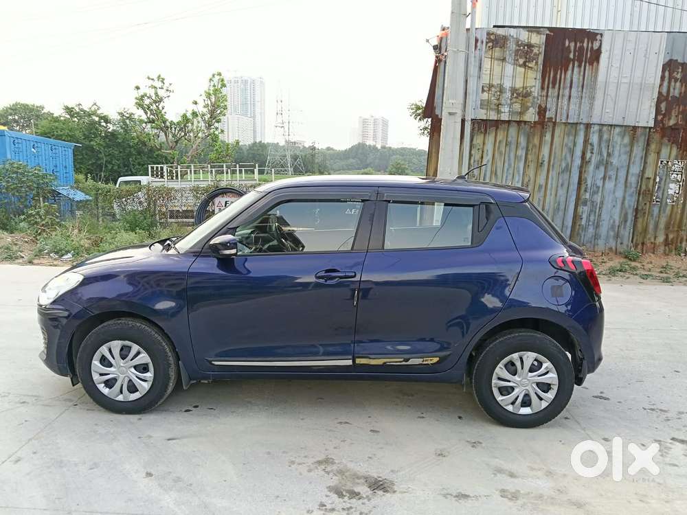 Maruti Suzuki Swift Vxi + Manual, 2022, Petrol