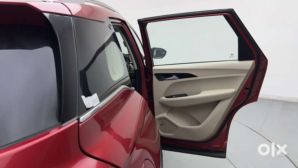 Mg Hector 1.5 Hybrid Sharp, 2022