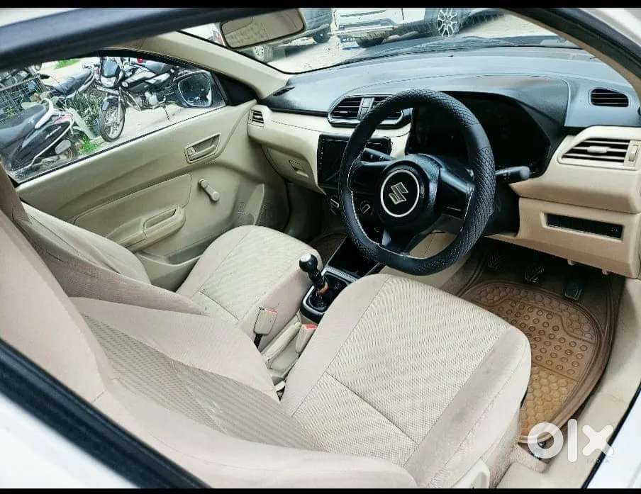 Maruti Suzuki Dzire 1.2 Lxi, 2018, Petrol
