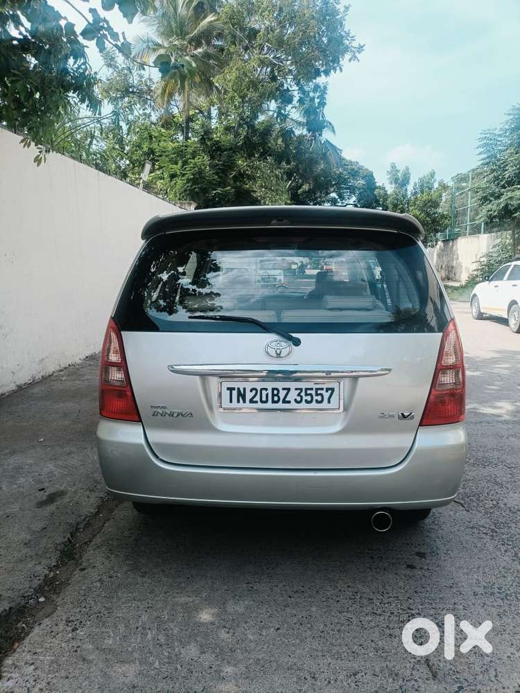 Toyota Innova 2.5 Vx 8 Seater Bs Iv, 2008, Diesel