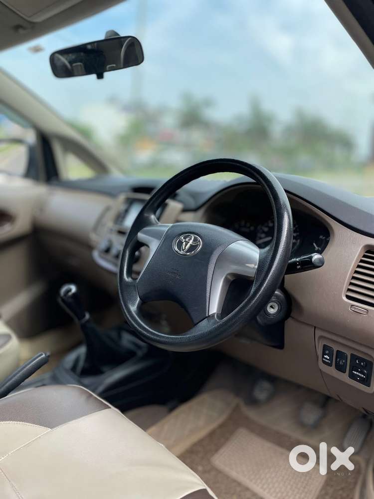 Toyota Innova 2.5 Gx 7 Seater Bs Iv, 2015, Diesel