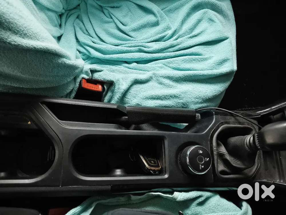Tata Nexon  Creative Plus Dual Tone 2023 Petrol 36000 Km Driven