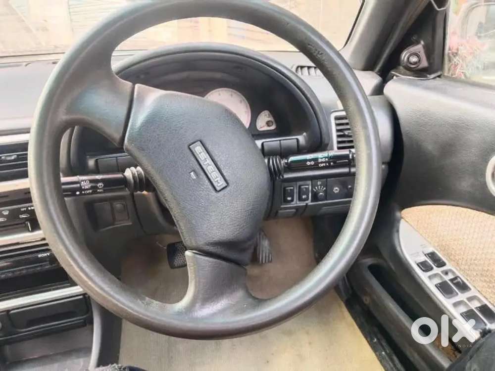 Maruti Suzuki Esteem Vxi Model 2005