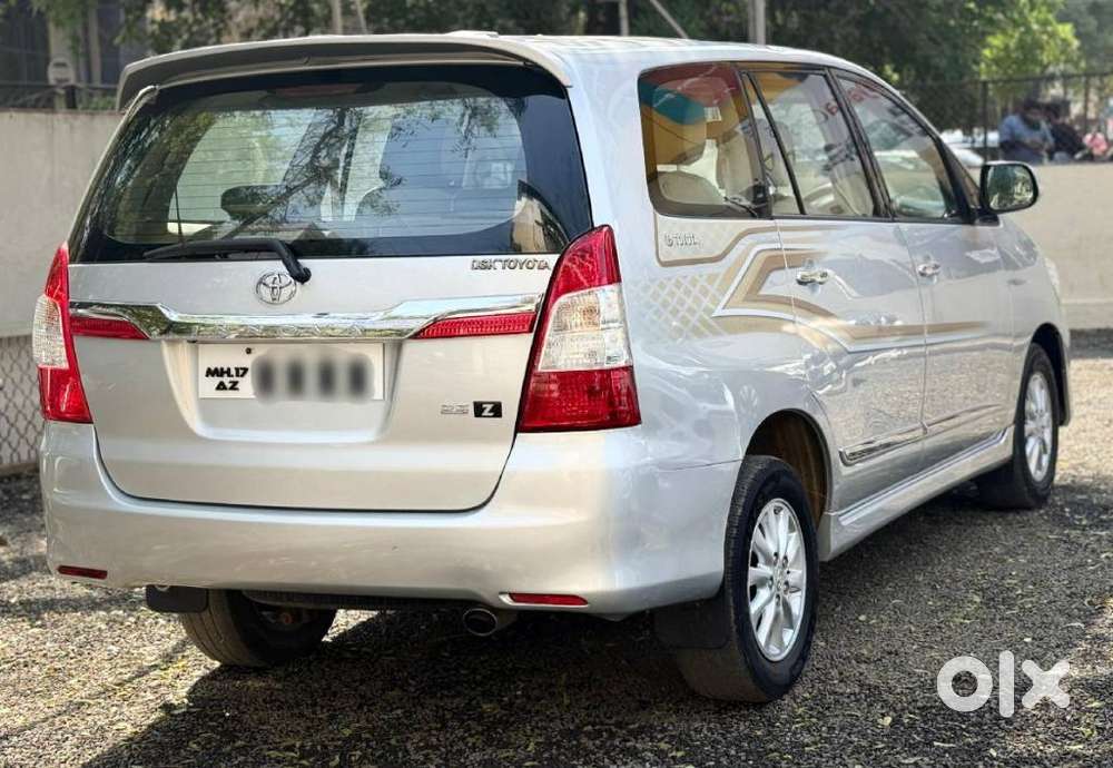 Toyota Innova 2.5 Z Diesel 7 Seater Bs Iv, 2013, Diesel