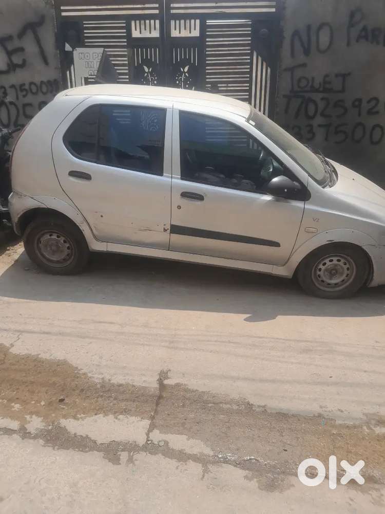 Clear   Clear 4  Tire Sil 1 Moth