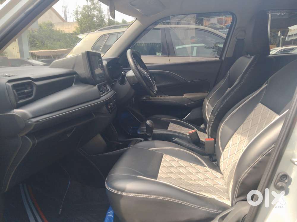 Maruti Suzuki Swift 1.2 Lxi (o), 2024, Petrol