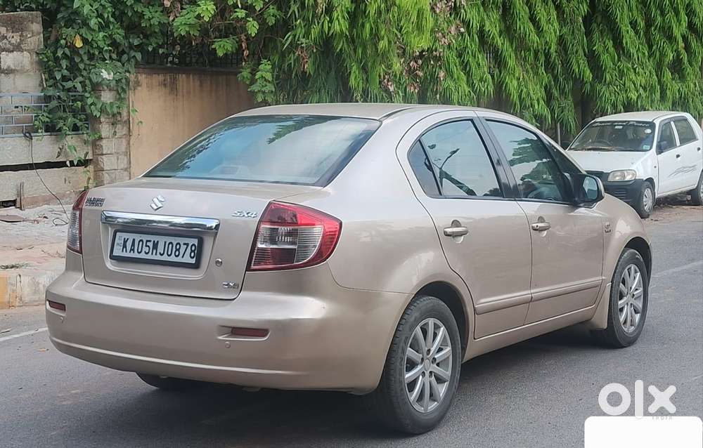 Maruti Suzuki Sx4 Zxi, 2010, Petrol