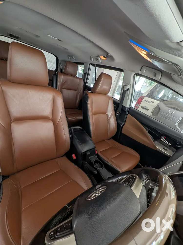 Innova Crysta 2.8z Automatic Well Maintained