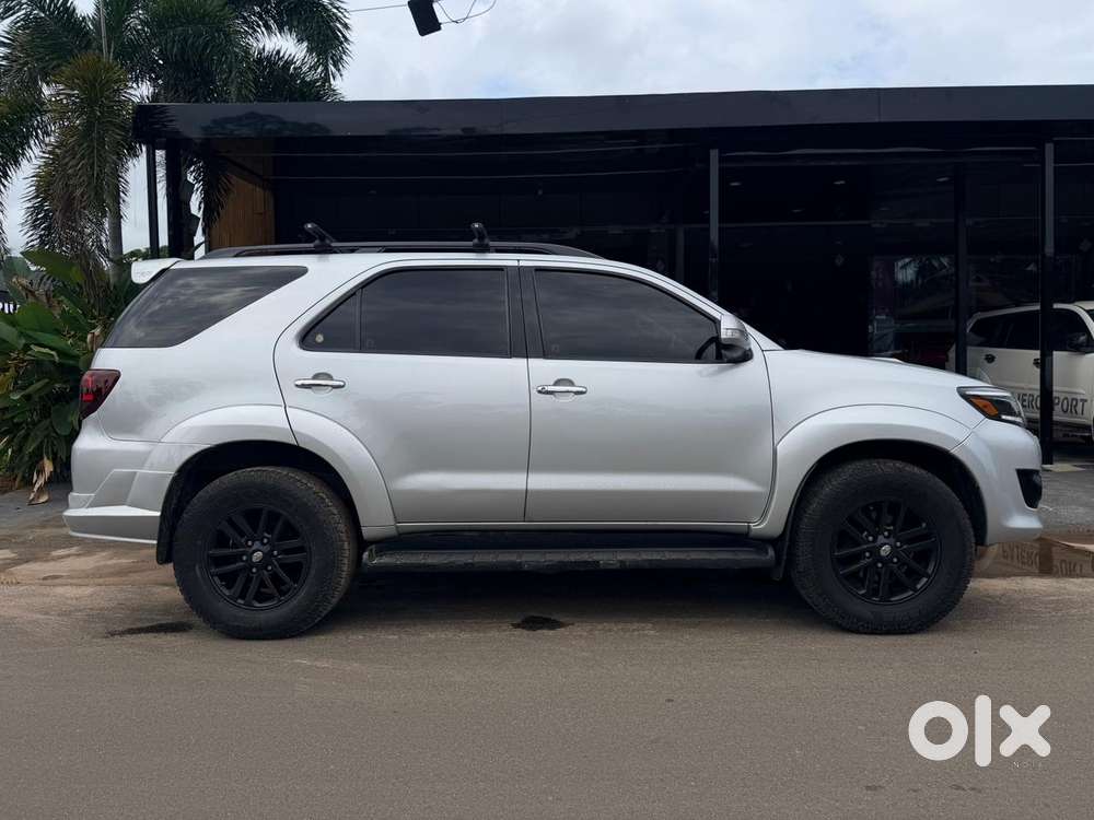 Toyota Fortuner 3.0 4x2 Automatic, 2012, Diesel
