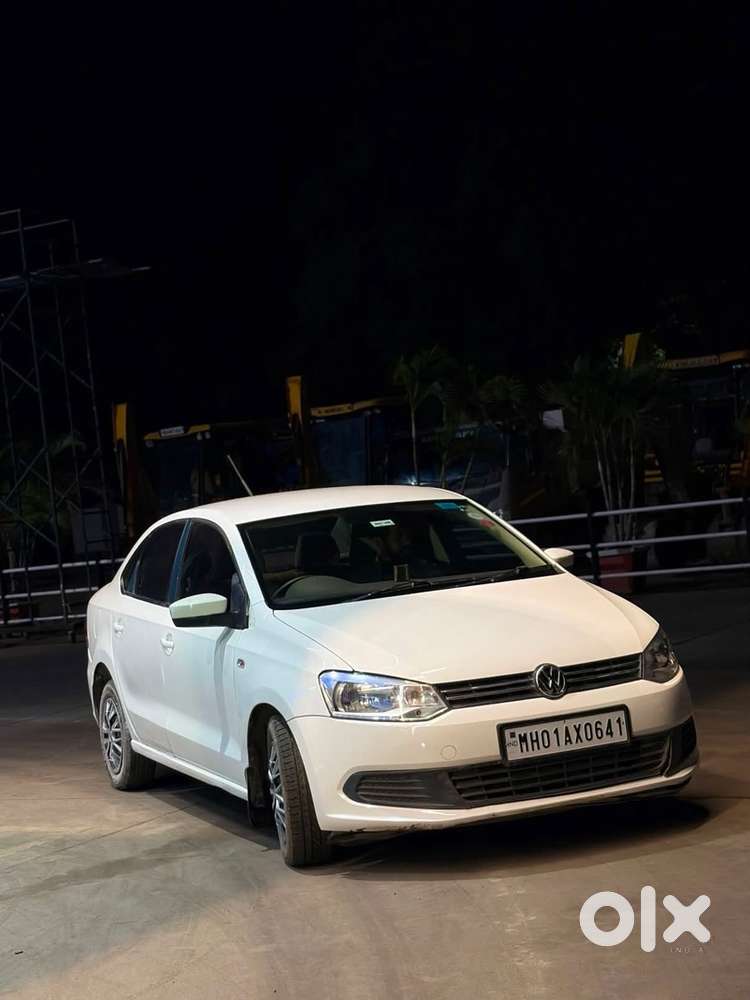 Volkswagen Vento 1.6 Petrol Manual 2011
