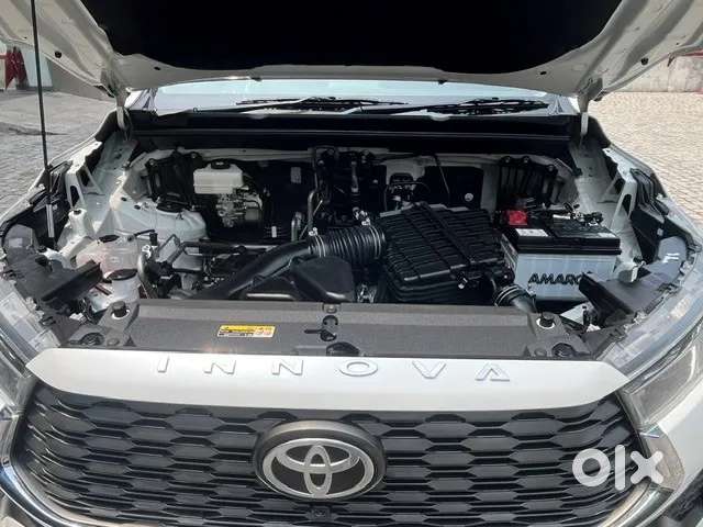 Toyota Innova Hycross 2.0 Vx Hybrid 7 Str, 2026, Petrol