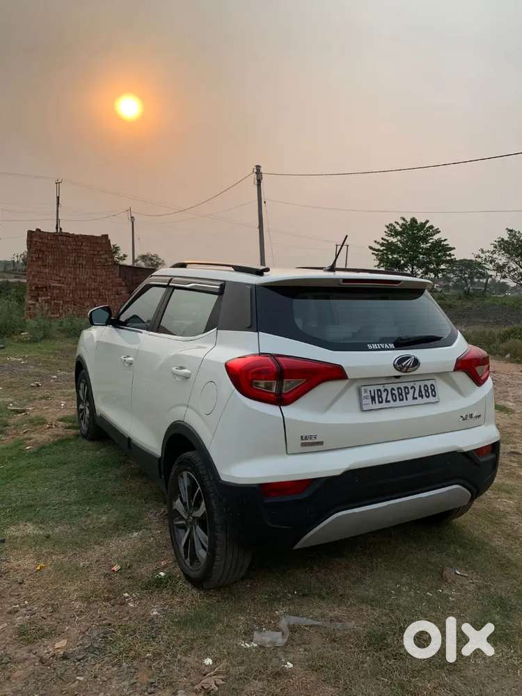 Xuv300 W8 (o)