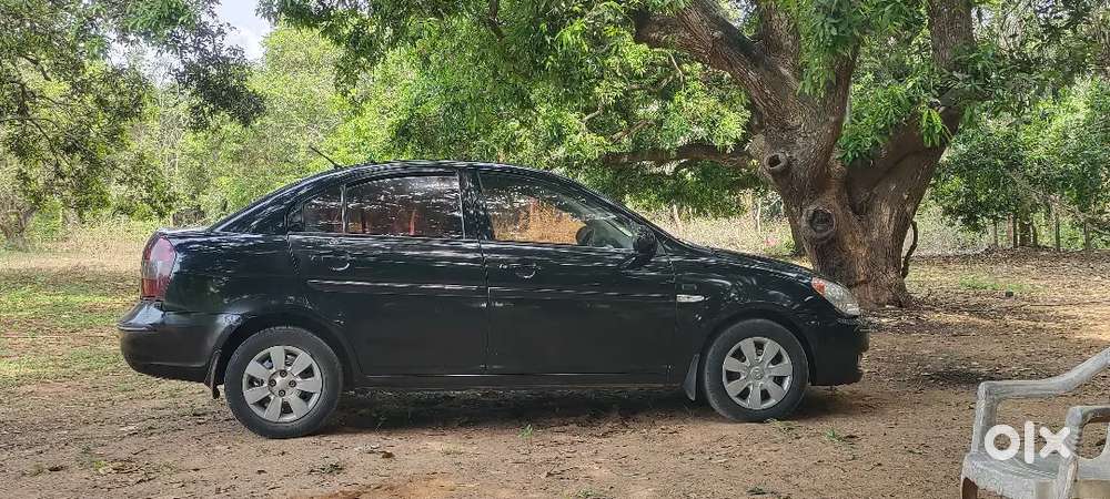 Hyundai Verna 2007 Diesel 180000 Km Driven