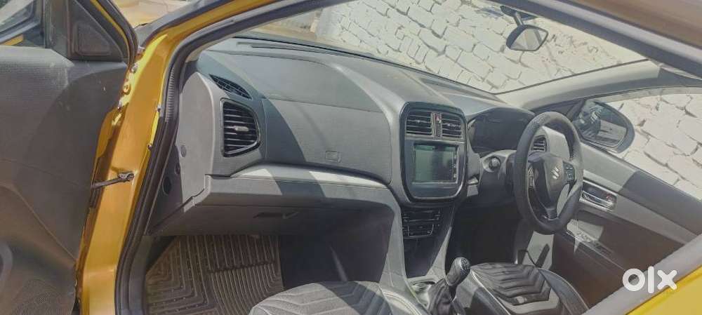 Maruti Suzuki Vitara Brezza Zdi Plus Dual Tone, 2017, Diesel