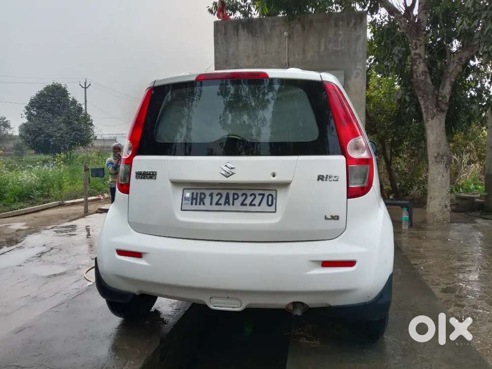 Maruti Suzuki Ritz Lxi  2016 Petrol , Cng 86000 Km Driven