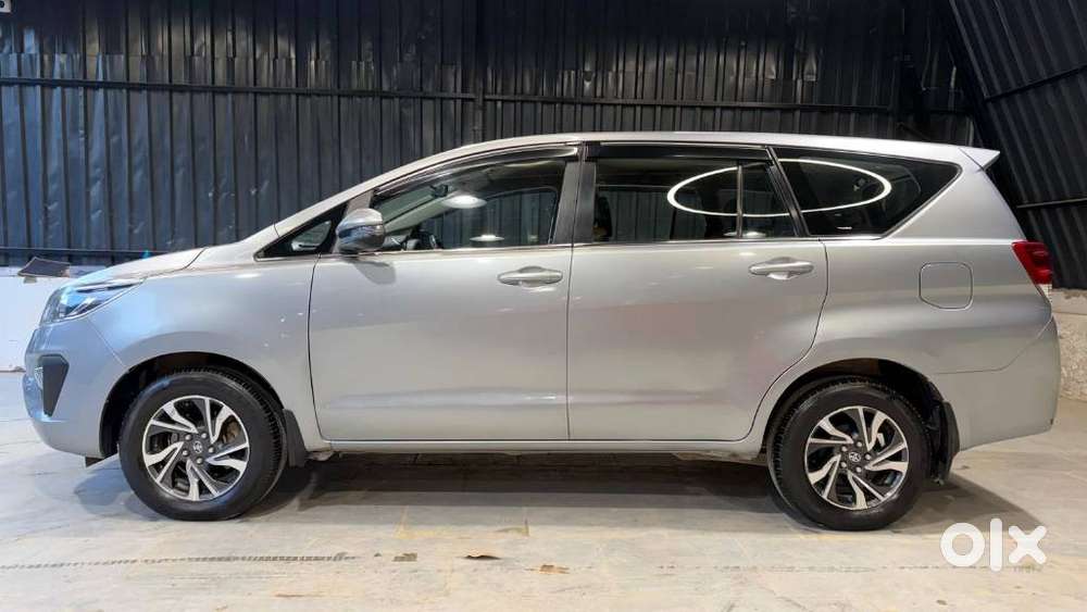 Toyota Innova Crysta [2020-ongoing] 2.7 Gx Mt 7 Str, 2021, Diesel