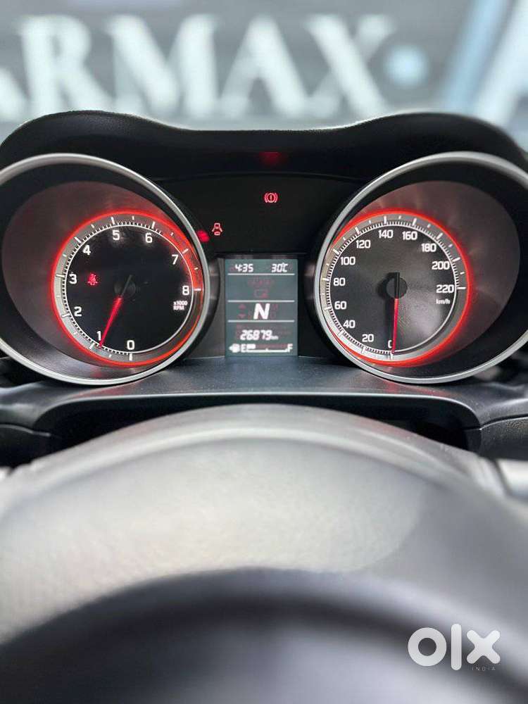 Maruti Suzuki Swift Amt Vxi, 2018, Petrol