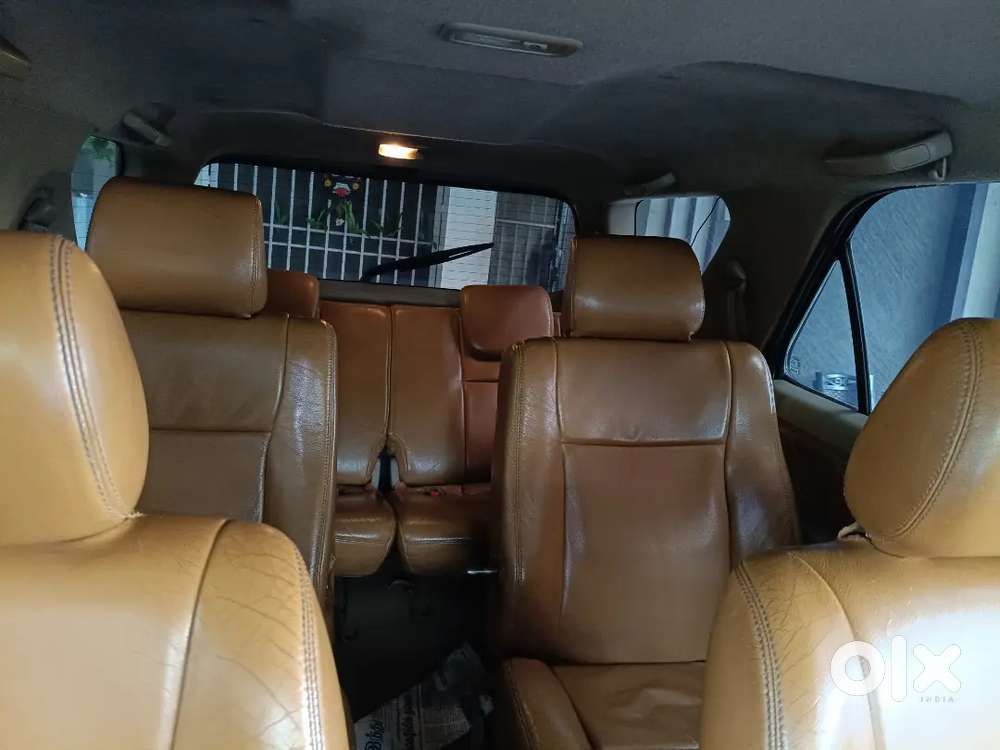Showroom Condition Fortuner