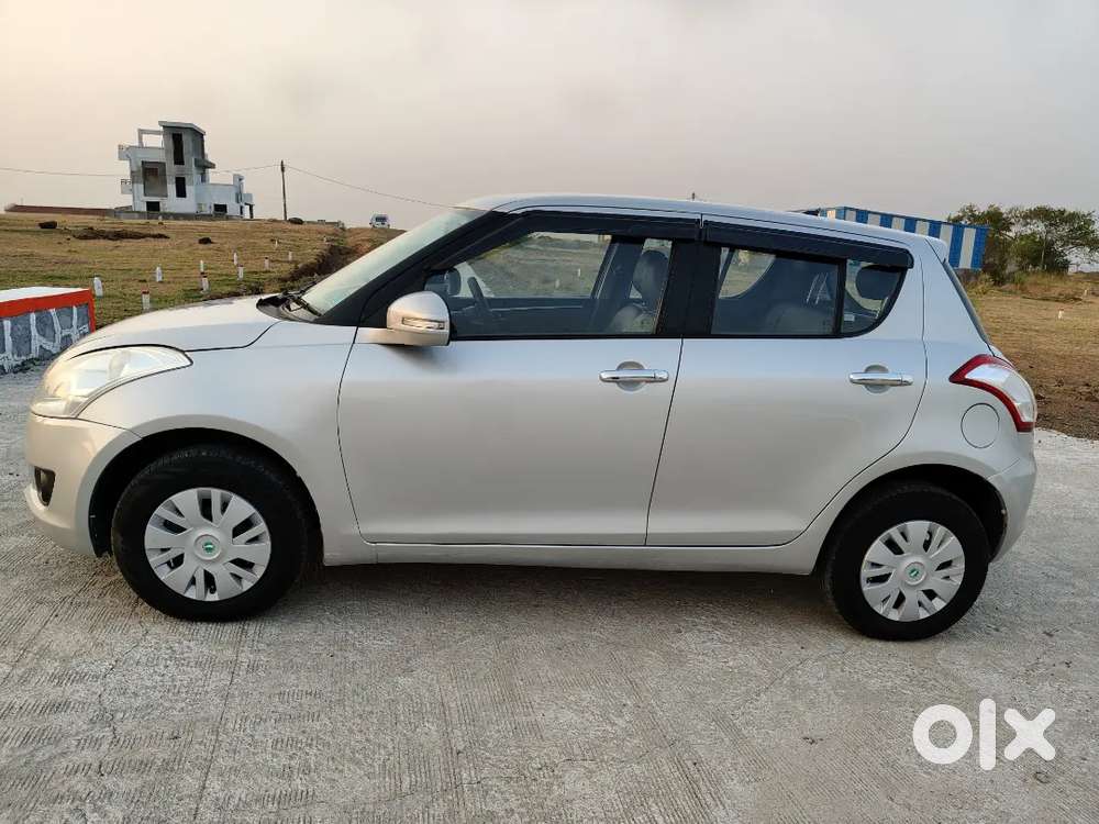 Maruti Suzuki Swift 2014 Diesel 97000 Km Driven