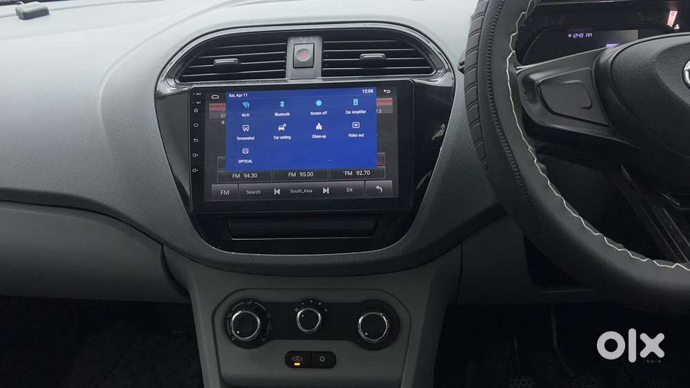 Tata Tigor Xe, 2022, Petrol