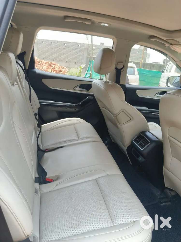 Mahindra Xuv700 Ax7l Awd 2.2 Diesel Automatic