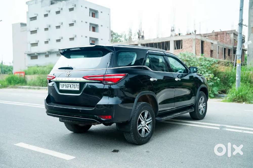 Toyota Fortuner  2025 December 4/2 At
