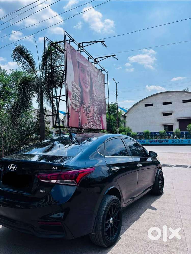 Hyundai Verna Fluidic 1.6 Sx Crdi Opt At, 2018, Petrol