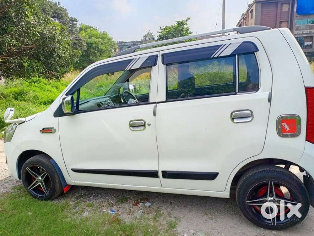 Maruti Suzuki Wagon R Vxi 1.2, 2017, Petrol