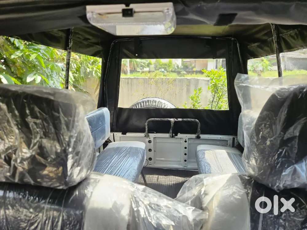 Maruti Suzuki Gypsy 2013