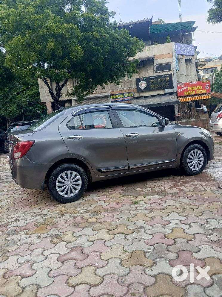 Maruti Suzuki Dzire 1.2 Lxi, 2018, Cng & Hybrids