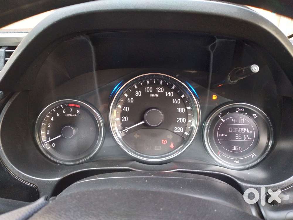 Honda City I-vtec V, 2018, Petrol